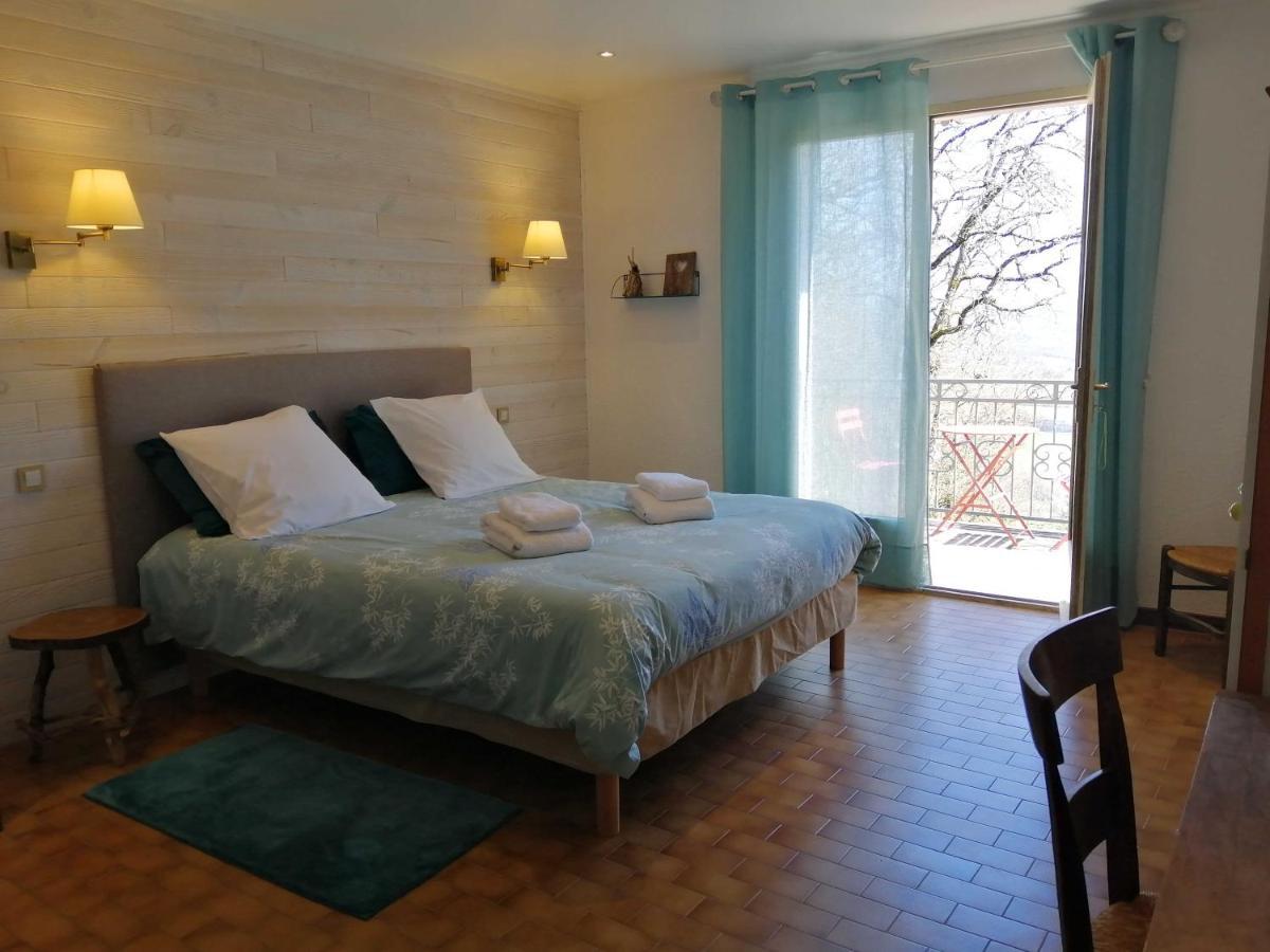 Alabrena Bed & Breakfast Feneyrols ภายนอก รูปภาพ