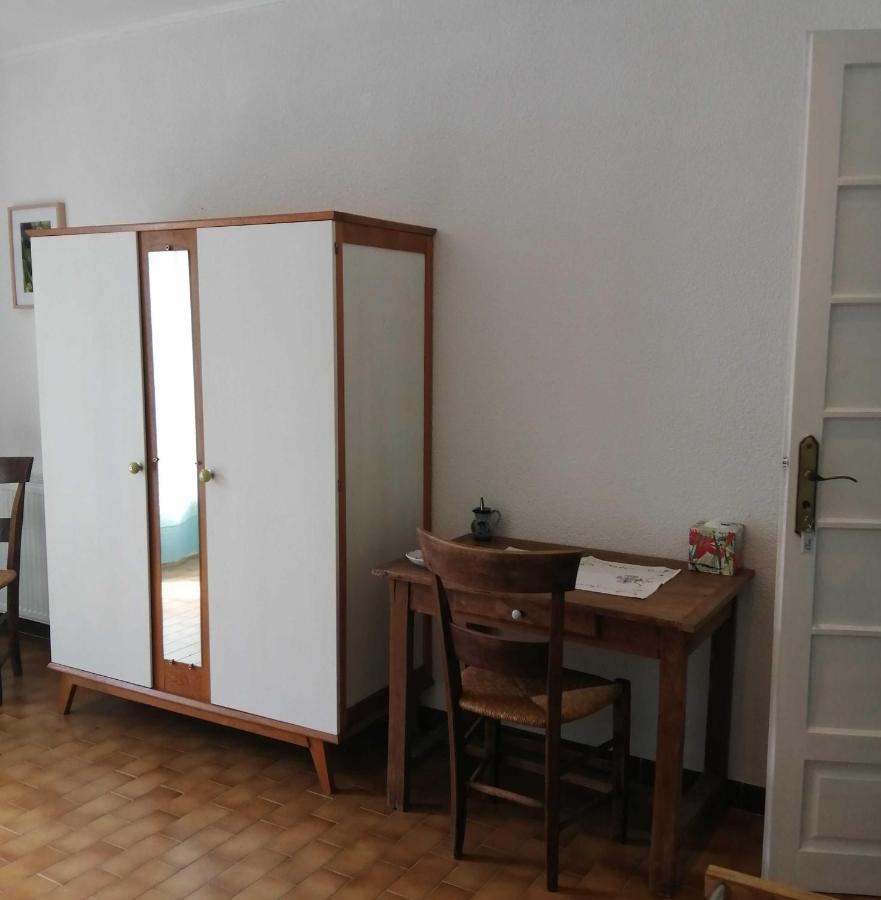 Alabrena Bed & Breakfast Feneyrols ภายนอก รูปภาพ